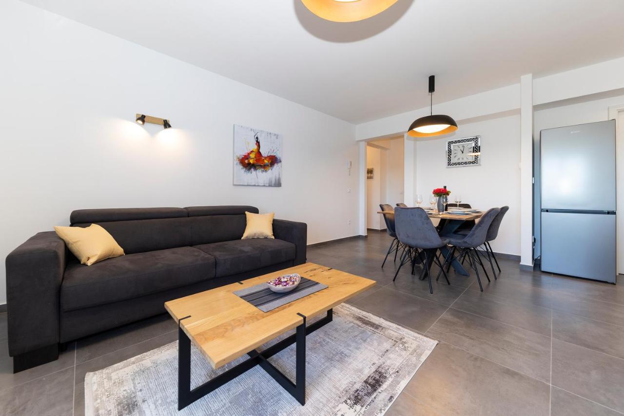 Apartment Diadora Zadar Eksteriør billede