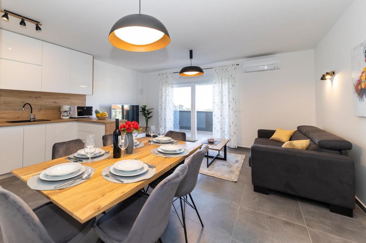 Apartment Diadora Zadar Eksteriør billede
